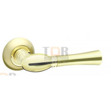Дверная ручка на круглой розетке HARMONY RM SG/GP-4