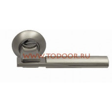 Дверная ручка на круглом основании SILLUR 94A S.CHROME/P.CHROME хром матовый/хром Дверная ручка на круглом основании SILLUR 94A S.CHROME/P.CHROME хром матовый/хром