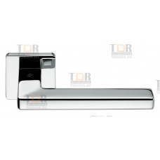 Дверная ручка на квадратном основании COLOMBO Esprit BT11RSB-CR  полированный хром